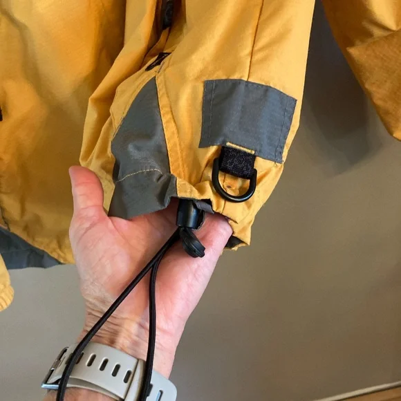 Columbia jacket with Telluride stitched on back, men’s size large. - Picture 5 of 11